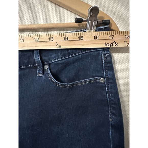Talbots Flawless 5 Pocket Jean Women's Size 14P Curvy Straight Dark Wash Preppy - Picture 10 of 16